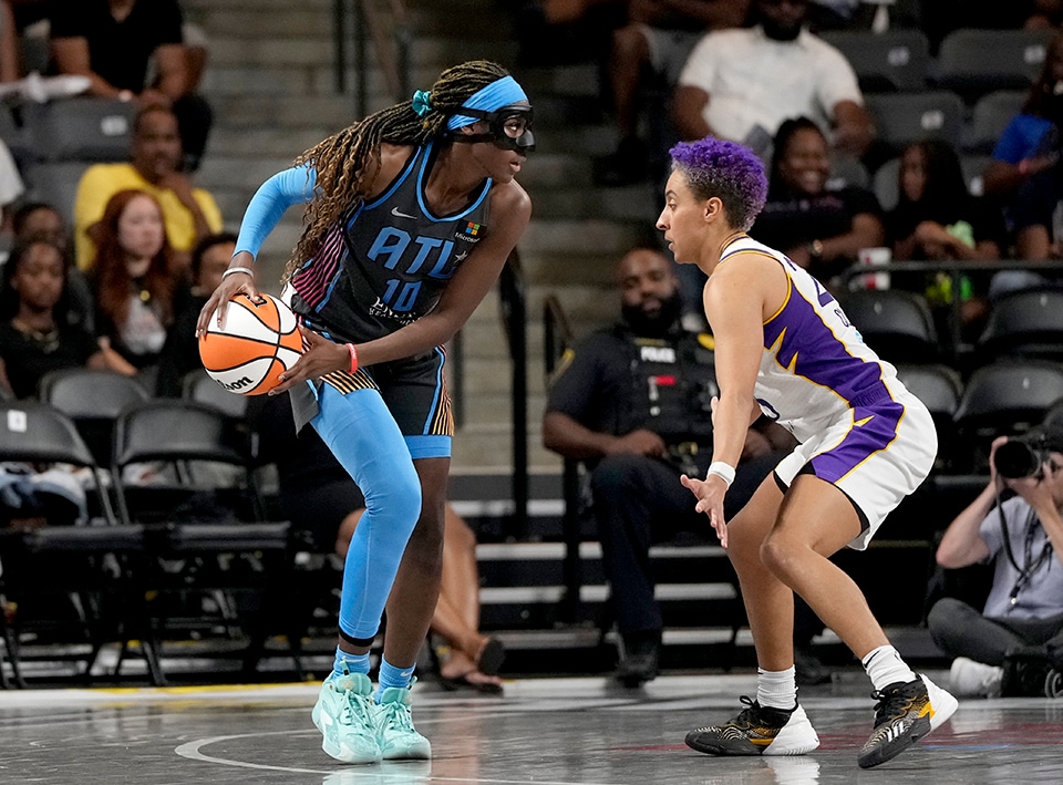Rhyne Howard and Layshia Clarendon